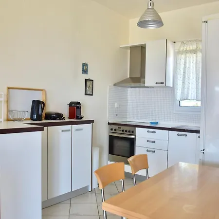 Σπίτι διακοπών Stunning Beachfront For Rent