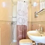 Stunning Beachfront For Rent بيت للعطل