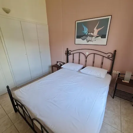 Stunning Beachfront For Rent