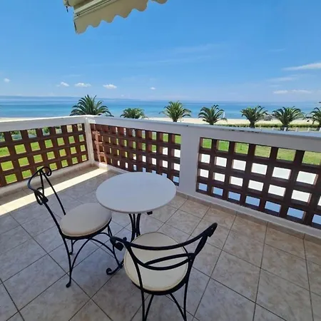 Holiday home Stunning Beachfront For Rent