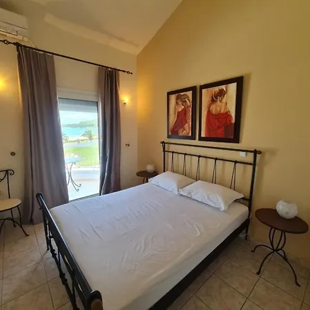 Stunning Beachfront For Rent Holiday home *