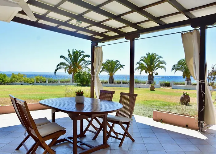 Stunning Beachfront For Rent Metokhion Konstamonitou